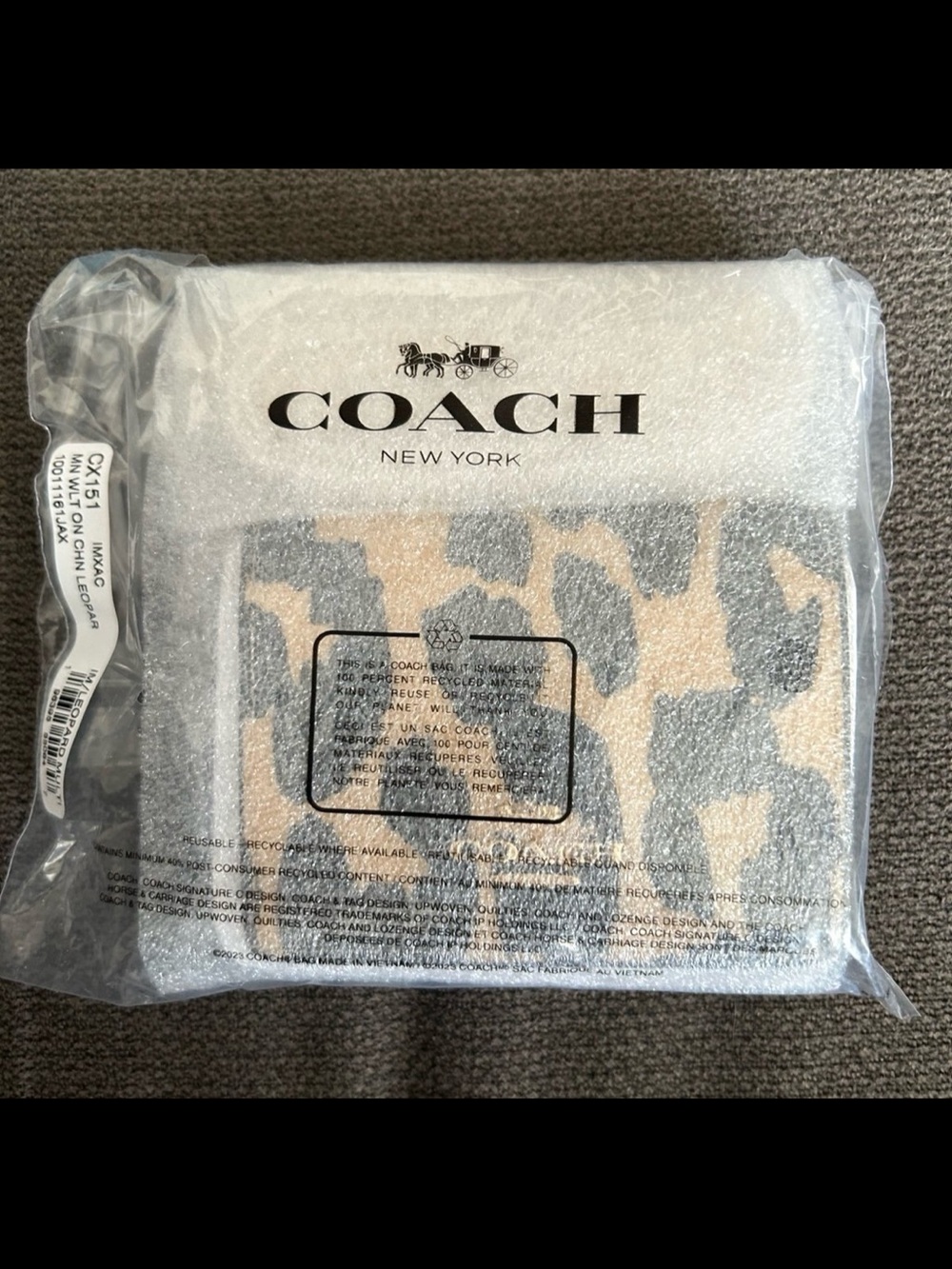 Coach Leather Mini Wallet On A Detachable Chain - Picture 8 of 8